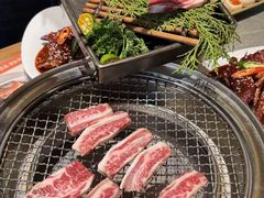 -草家酱蟹炭火烤肉店(珲春南路一店)