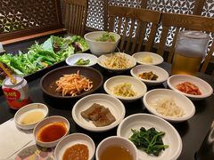 -韩屋韩国料理(天山路店)