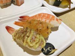 -万岁料理回转寿司(华贸店)