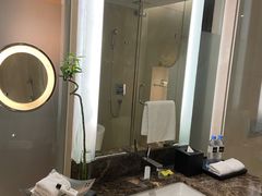 -青岛海尔洲际酒店