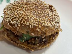 -护国寺小吃店(红莲南路店)