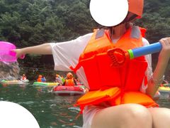 -安吉龙王山峡谷漂流