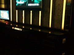 -蓝尊量贩(黄河路店)