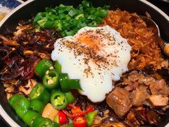 -毛辣果·贵州红酸汤牛肉火锅(西单店)