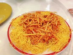 肉丝煎面-津津名菜馆(绝没分店)