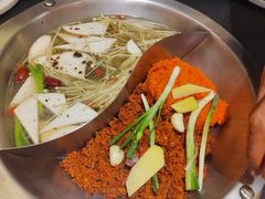 -沸炉重庆老火锅(军事博物馆店)