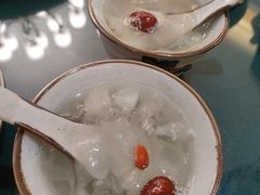 银耳羹-君霖海鲜私房菜(春柳店)