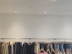 -眷顾自助服装工作室(中南金石国际广场A座店)