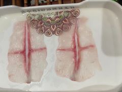 -老牌坊云南鱼豆花火锅(哈西万达店)
