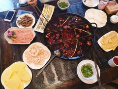 -仁虎老火锅(黄泥磅店)