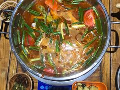 -快活林酸汤鱼鲜品火锅店(甲秀楼店)