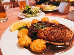 -布劳伽斯特豪夫哈尔施塔特宾馆