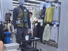 -迪卡侬(大英山店)