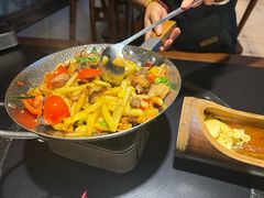 -老唐三下锅 ·张家界地标美食(溪布街店)