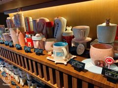 零售区-星巴克(杭州湖滨银泰E区店)