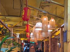 -六福酒馆(秦隆步行街店)