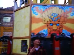 -七彩云南欢乐世界