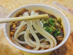 -覃肥叔桂林米粉(粮道街店)