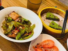 -环球渔市·平价海鲜餐厅(星潮广场店)