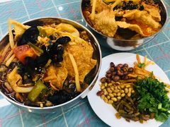 -红鼻子桂林米粉(金唐新光界店)