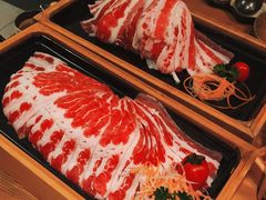 凑凑肥牛-湊湊火锅·茶憩(杭州湖滨银泰in77店)