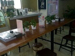 -爱沫电影·switch游戏(浦西万达店)
