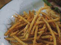 -HELLO 27 意面·沙拉·帕尼尼