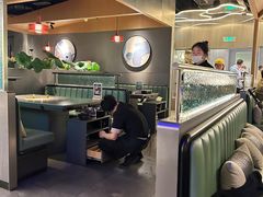 -湊湊火锅·茶憩(杭州湖滨银泰in77店)