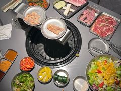 -Ant 蚂蚁洞烤肉·大营地(上海静安大悦城店)