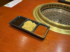 -喜牛烧肉酒场·黑金店(威高广场店)