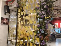 -又见马甲M8融合西餐厅(体育中心店)