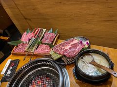 精炖牛尾汤-丸藏和牛烧肉专门店(园区师惠坊店)