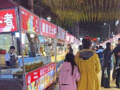 -正宁路小吃夜市