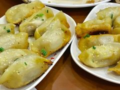 -小姜锅贴(凤凰街店)