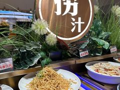 -享遇.锅姥姥牛排海鲜自助(小寨店)