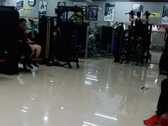 -开阳里游泳健身