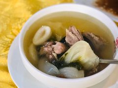 -品香菜馆(旗峰路中侨大厦店)