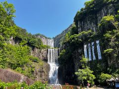 -刘伯温故里景区百丈漈