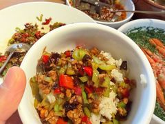 铜锅牛肝菌焖饭-一坐一忘云南菜(三里屯店)