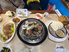 -船梆煮•蒸汽海鲜·炉火烤肉(五四广场店)