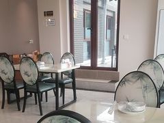-七的湖·晚芳亭·阳澄湖农家菜·大闸蟹(莲花岛店)