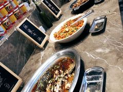 -齐河孔雀王温泉酒店·金孔雀自助百汇
