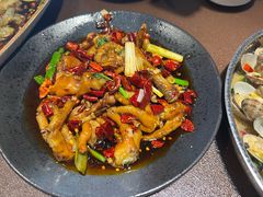 辣炒鸡爪-曼听小寨海鲜烧烤·大连辣炒大王(盖州街店)