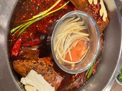 -叁口煮老火锅(东升店)