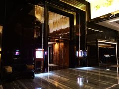 -OZONE 顶楼酒吧(香港丽思卡尔顿酒店)