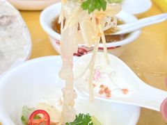 -官塘陈记鱼生·潮汕砂锅粥·牛肉火锅(潮枫路总店)