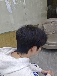 -藤野造型烫染·漂发