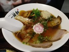 -一豚轩·烧鸟·豚骨拉面(五四路店)