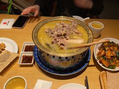 -关东小磨东北菜(上海长风大悦城店)