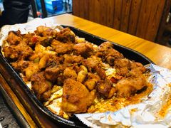 -老东镇啤酒屋海鲜加工·蒸汽海鲜·海鲜烧烤(台东店)